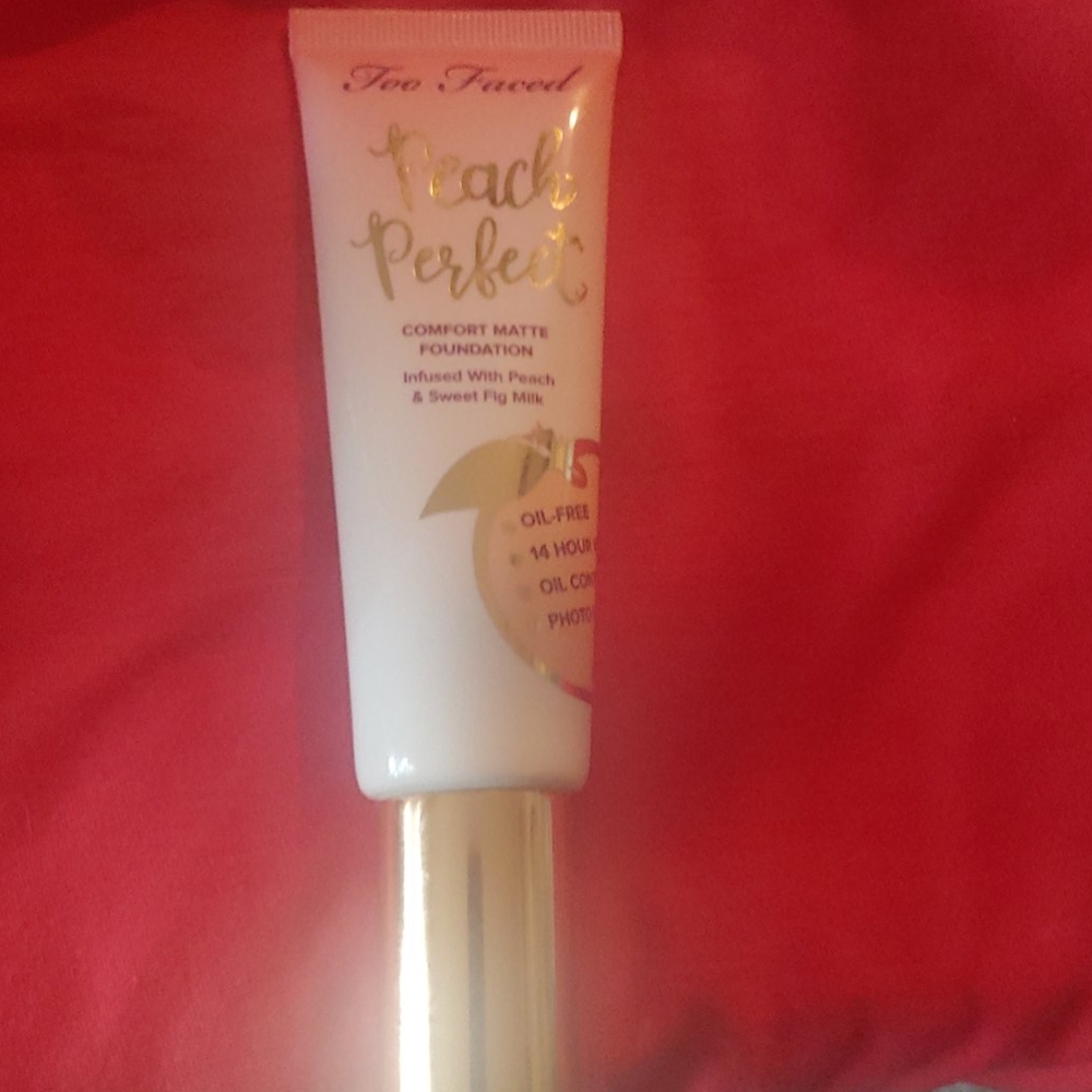 Too faced peach perfect foundation